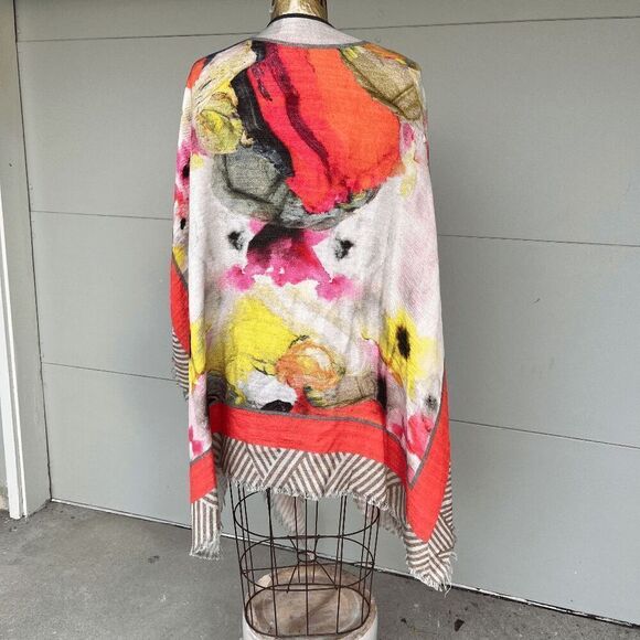 Blank London Vibrant Abstract Print Wool Blend Poncho - One Size - Picture 8 of 9